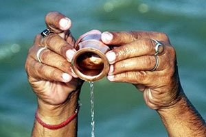 पितृ मंत्र जप विधि: संपूर्ण शास्त्रीय विधान, वैदिक मंत्र, ध्यान, तर्पण एवं फल | cdsharma.in